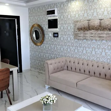 Aquamarine Luxury * Kyrenia (Northern Cyprus)